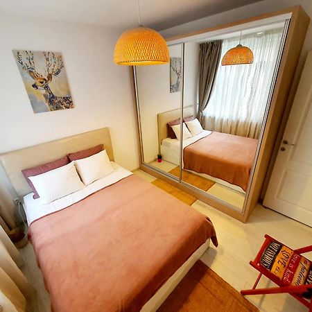 Downtown, Ideal For Longer Stays, Family Friendly Apartment - Nb73A Bucharest Luaran gambar