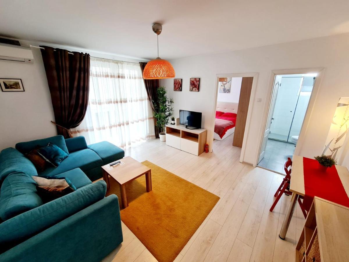Downtown, Ideal For Longer Stays, Family Friendly Apartment - Nb73A Bucharest Luaran gambar