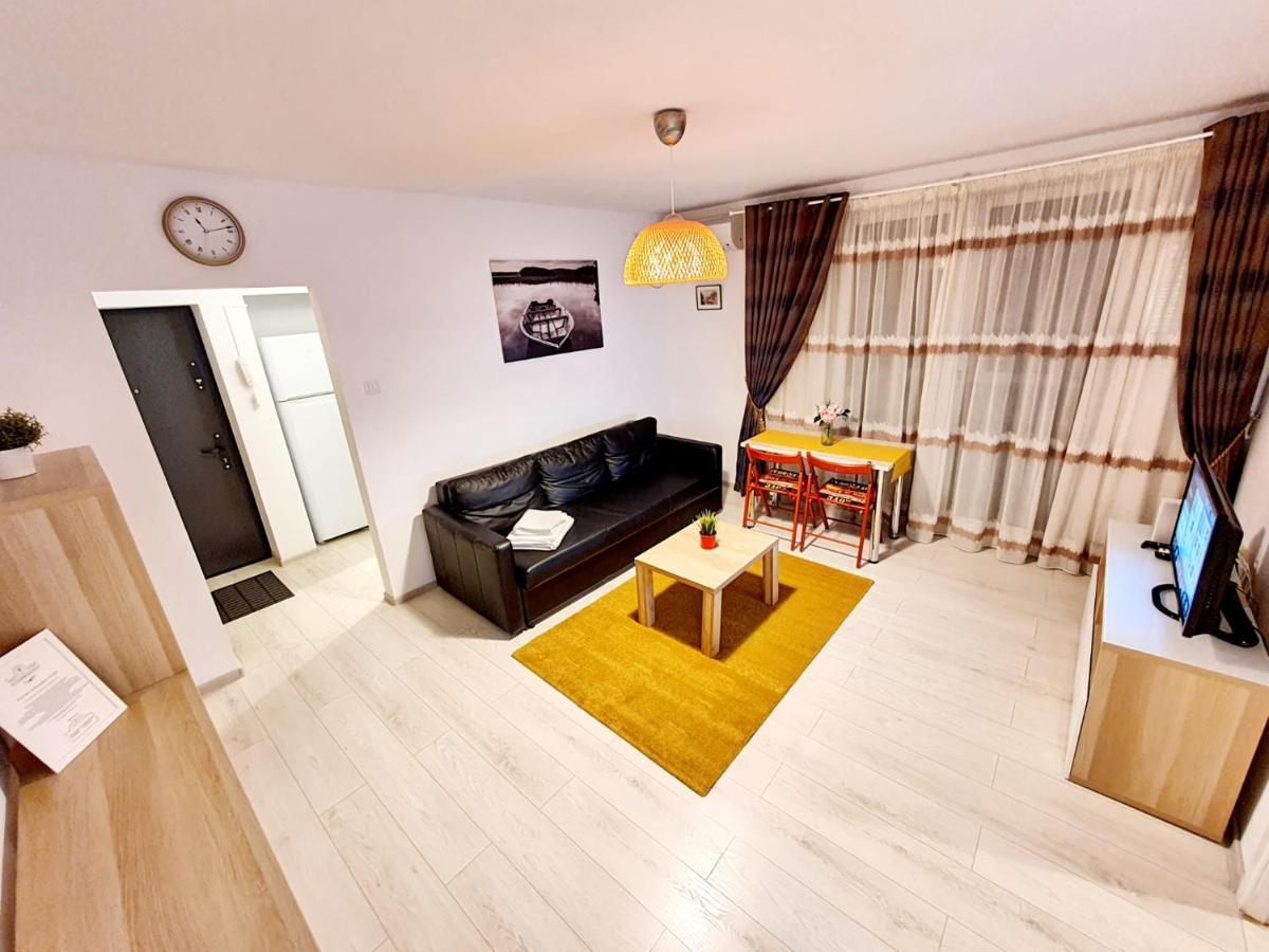 Downtown, Ideal For Longer Stays, Family Friendly Apartment - Nb73A Bucharest Luaran gambar