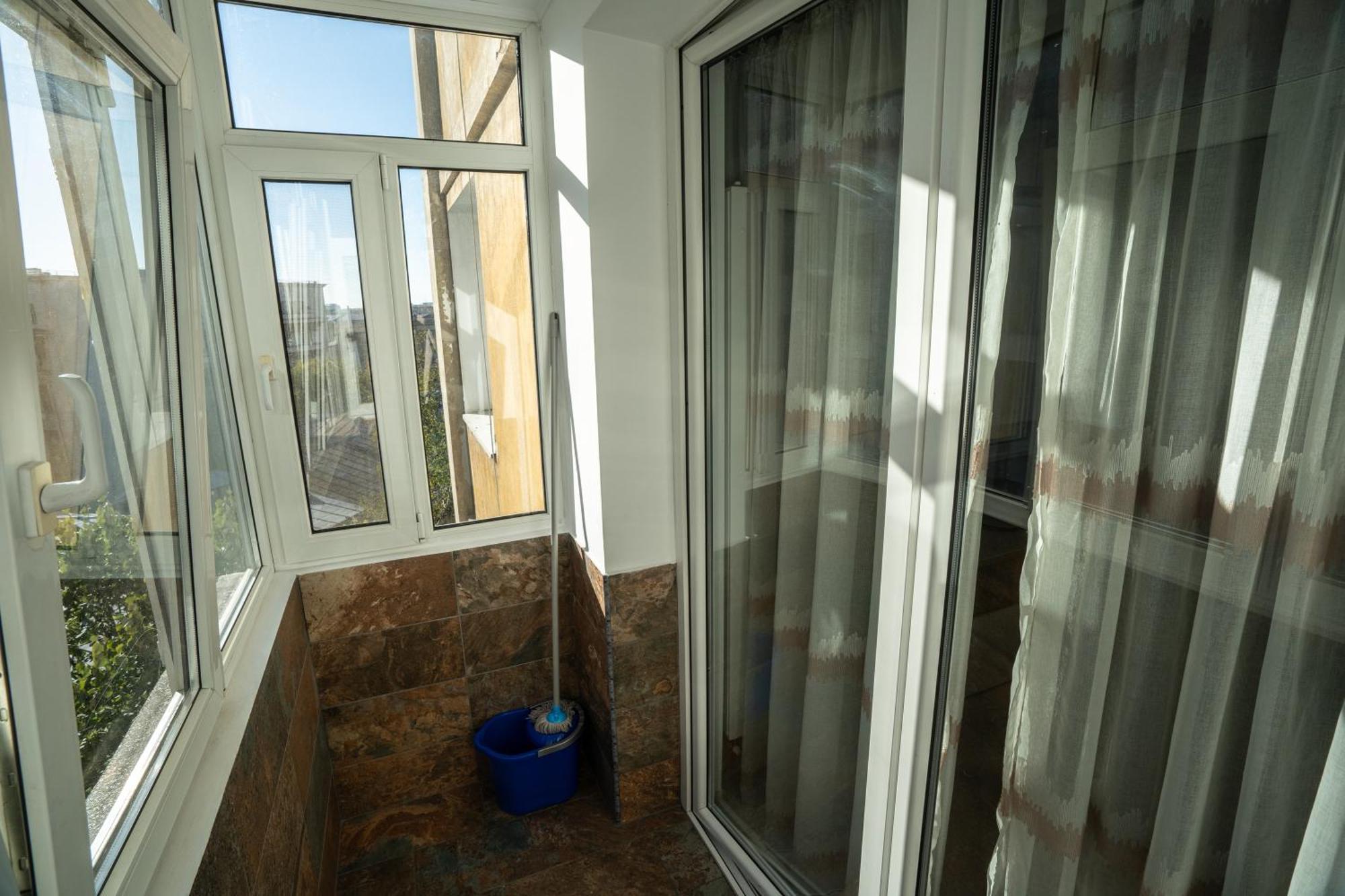 Downtown, Ideal For Longer Stays, Family Friendly Apartment - Nb73A Bucharest Luaran gambar