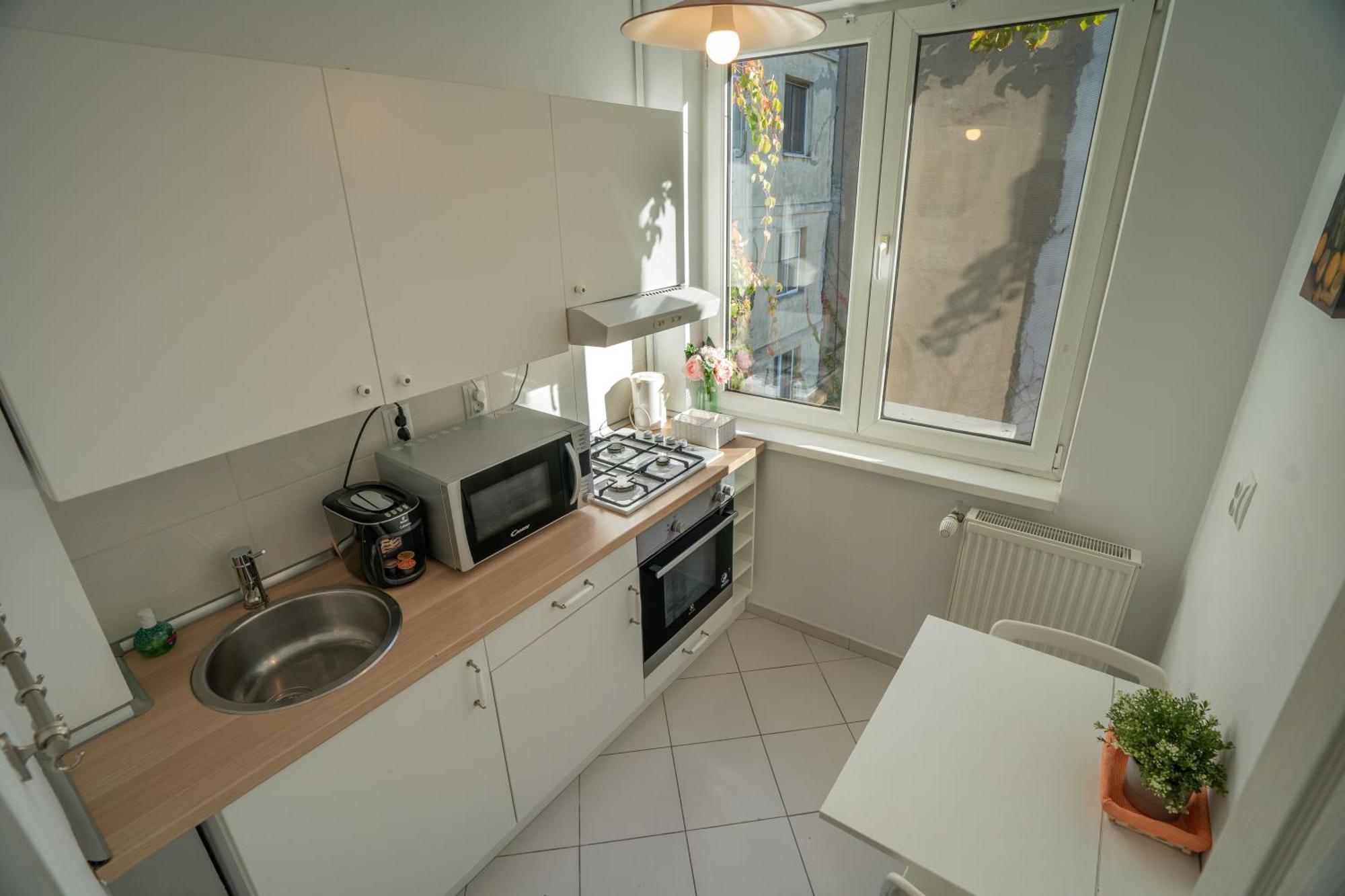 Downtown, Ideal For Longer Stays, Family Friendly Apartment - Nb73A Bucharest Luaran gambar