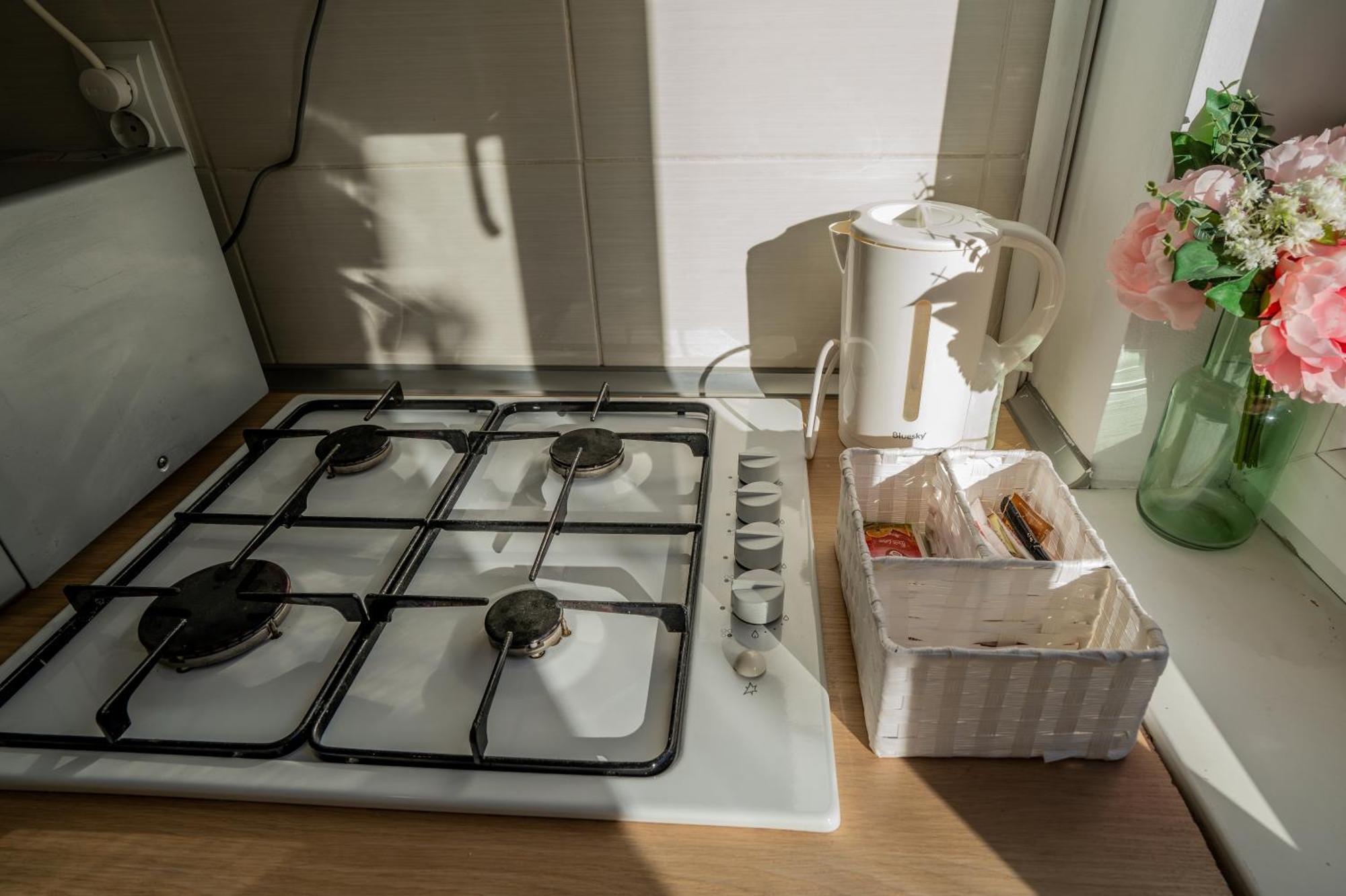 Downtown, Ideal For Longer Stays, Family Friendly Apartment - Nb73A Bucharest Luaran gambar