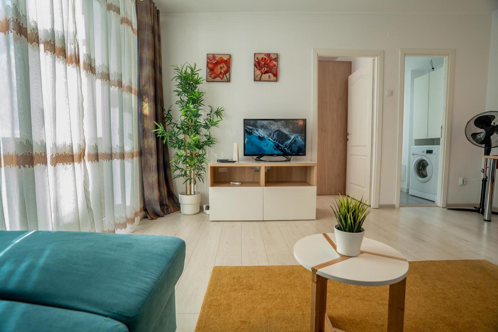 Downtown, Ideal For Longer Stays, Family Friendly Apartment - Nb73A Bucharest Luaran gambar